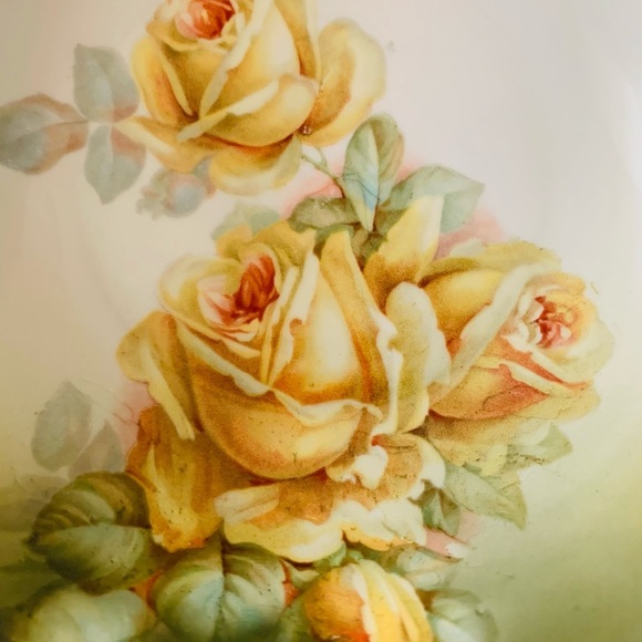 Vintage Germany Hand-Painted
Yellow Roses Serving Bowl - Picture 3 of 15